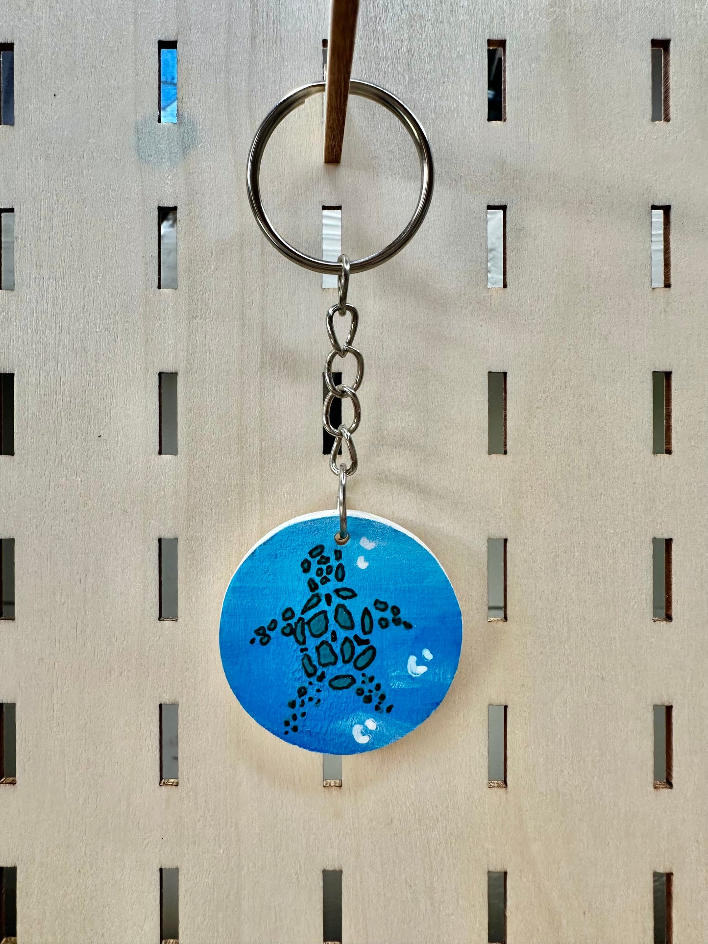 Turtles world Keychain